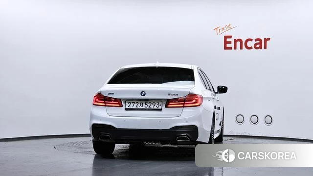 BMW 5 Series (G30) id 4496211 из Кореи 28