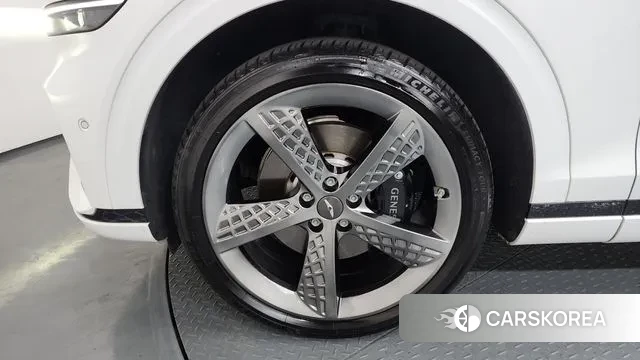 Genesis GV70 id 3721282 из Кореи 14