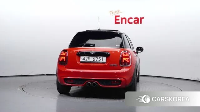 Mini Cooper S id 3018897 из Кореи 14