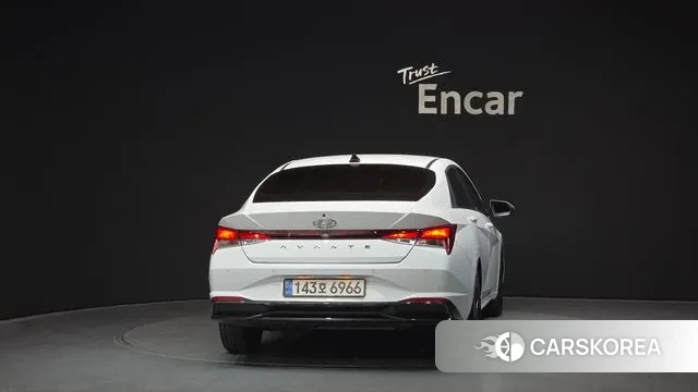 Hyundai Avante Hybrid (CN7) id 3389861 из Кореи 14