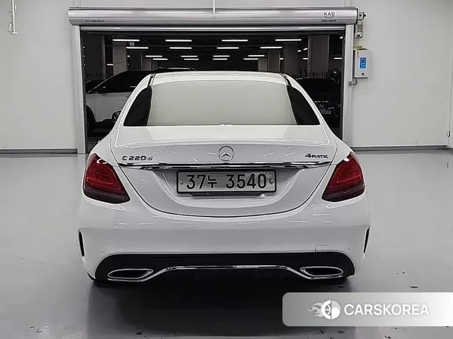 Mercedes-Benz C-Class W205 id 3578506 из Кореи 12