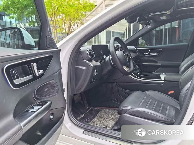Mercedes-Benz Class C 2023 Белый из Китая, фото 4