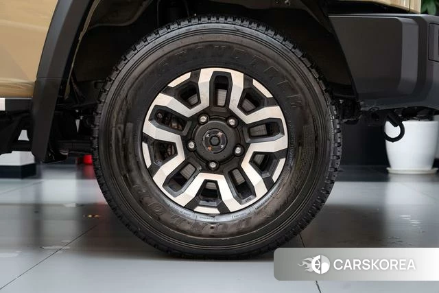 Toyota Land Cruiser 70 Series id 4272193 из Китая 12