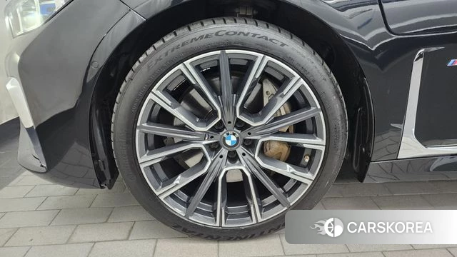 BMW 7 Series (G11) id 4525055 из Кореи 30