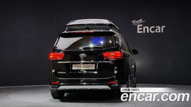 Kia The New Carnival id 2434984 из Кореи 14