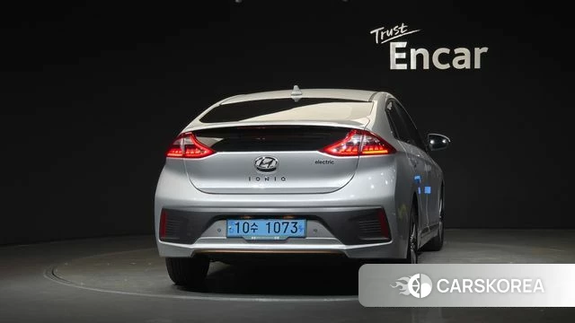 Hyundai Ionic Electric id 4552086 из Кореи 24