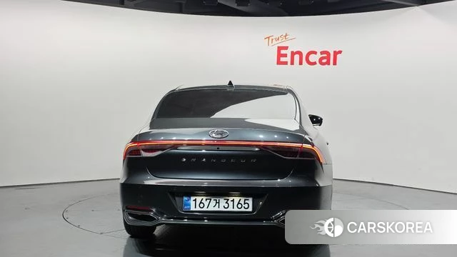 Hyundai The New Grandeur IG id 3872035 из Кореи 14