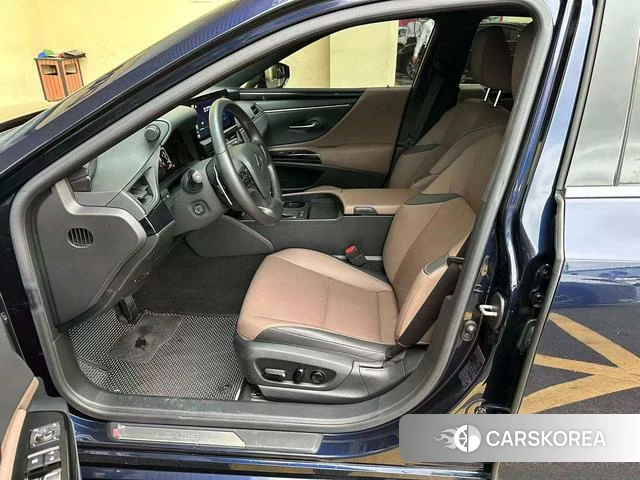 Lexus ES id 4278090 из Китая 20