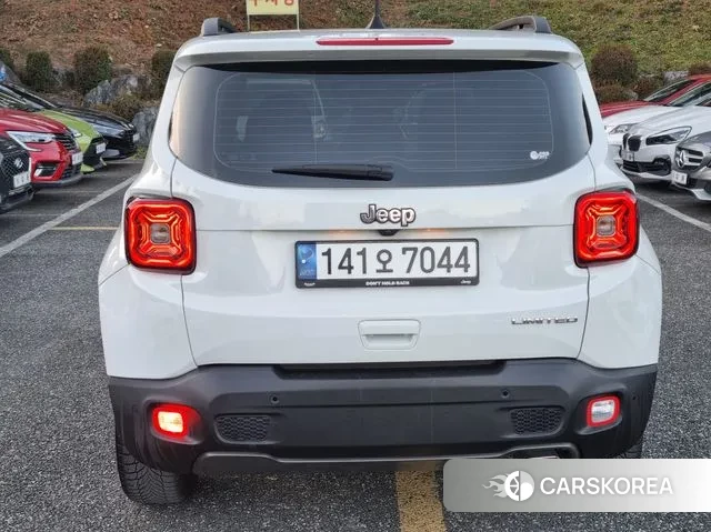 Jeep Renegade id 3027800 из Кореи 14