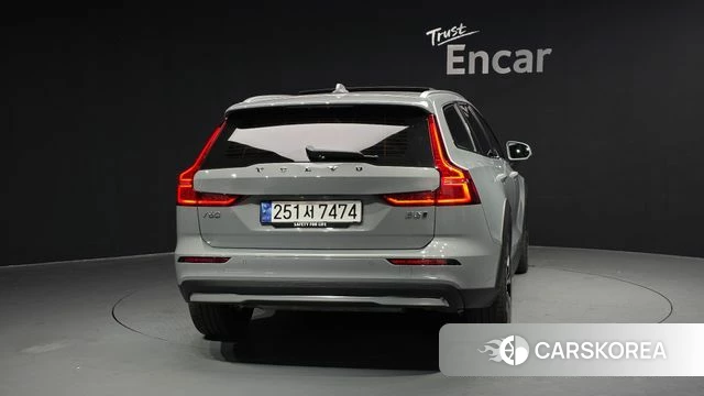 Volvo V60 Cross-Country 2nd Generation id 3921845 из Кореи 14