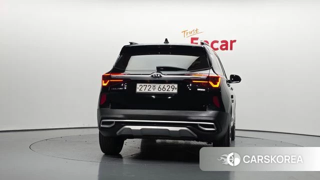 Kia Seltos id 4232599 из Кореи 24