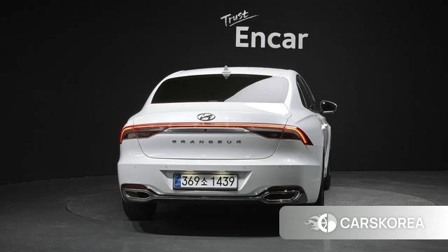 Hyundai The New Grandeur IG Hybrid id 3839496 из Кореи 14