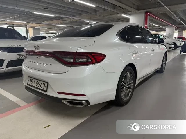Hyundai Grandeur IG id 3578777 из Кореи 14