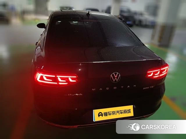Volkswagen Magotan 2021 Черный из Китая, фото 4