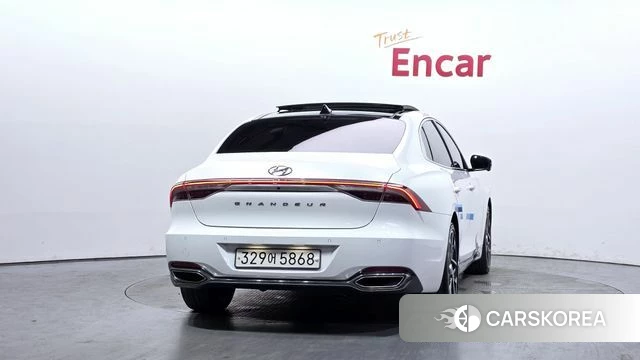 Hyundai The New Grandeur IG id 4362564 из Кореи 26