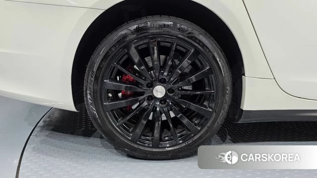 Maserati Quattroporte id 4430354 из Кореи 26