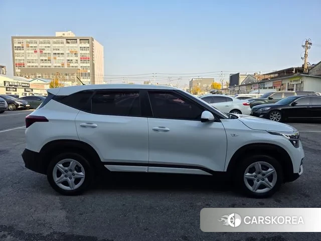 Kia Seltos id 3401699 из Кореи 14