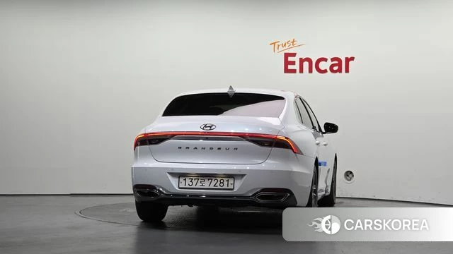 Hyundai The New Grandeur IG id 4693027 из Кореи 14
