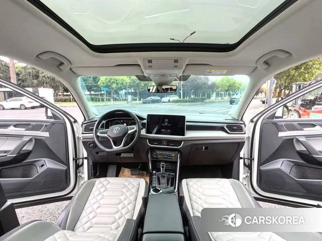 Volkswagen Tanyue 2023 Белый из Китая, фото 4