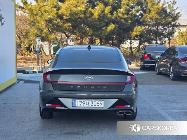 Hyundai Sonata (DN8) id 3635560 из Кореи 9