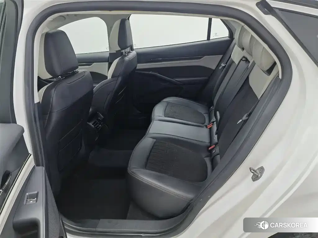 Ford Mondeo id 4547489 из Китая 18