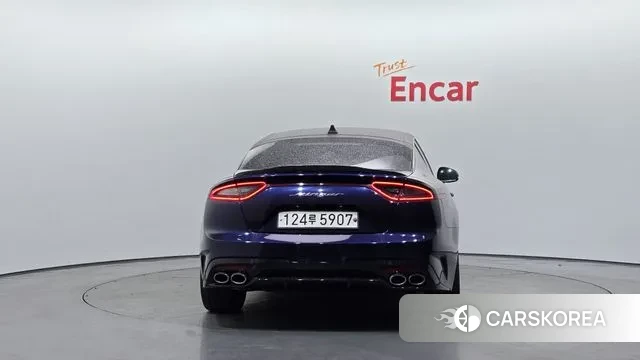 Kia Stinger id 3583554 из Кореи 14