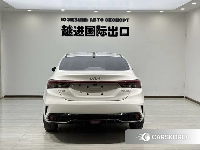 Kia K3 2022 Белый из Китая, фото 5