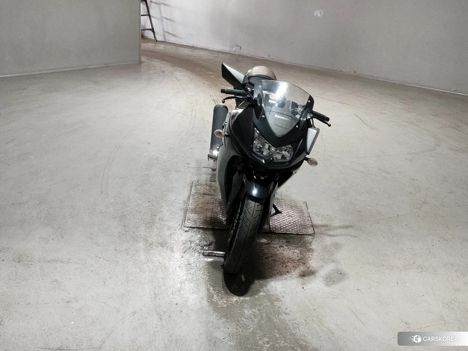 Проданный Kawasaki NINJA 250R id 4200404 из Японии