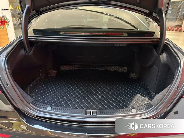 Mercedes-Benz E-class id 4182667 из Китая 15