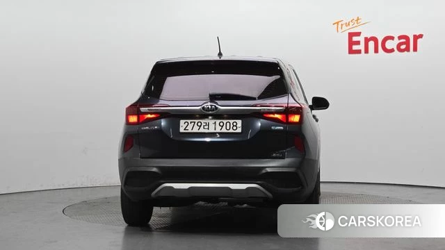 Kia Seltos id 4232569 из Кореи 24