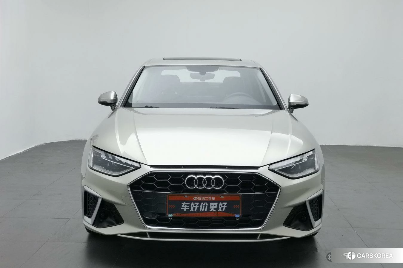 Audi A4L id 4405774 из Китая 18