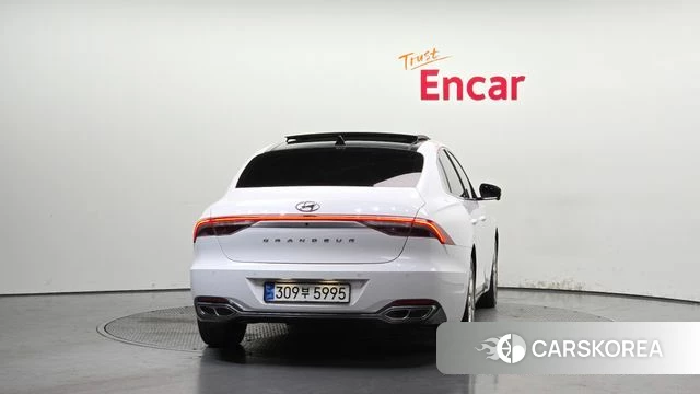 Hyundai The New Grandeur IG Hybrid id 4613867 из Кореи 34