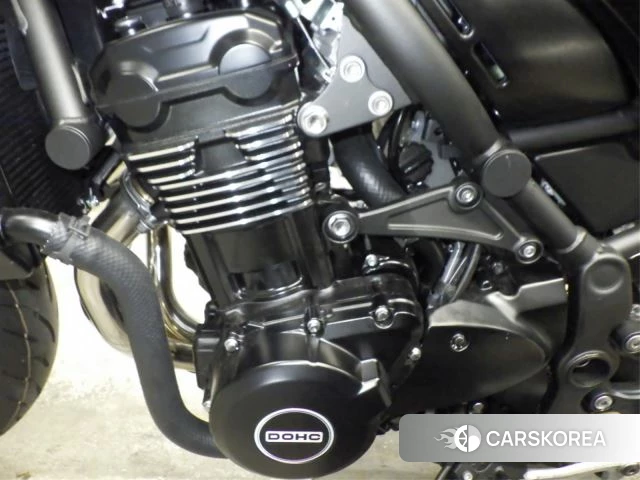 Engine photo