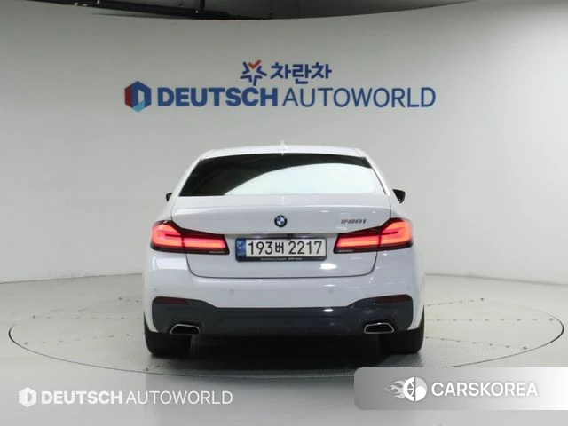 BMW 5 Series (G30) id 4784951 из Кореи 14