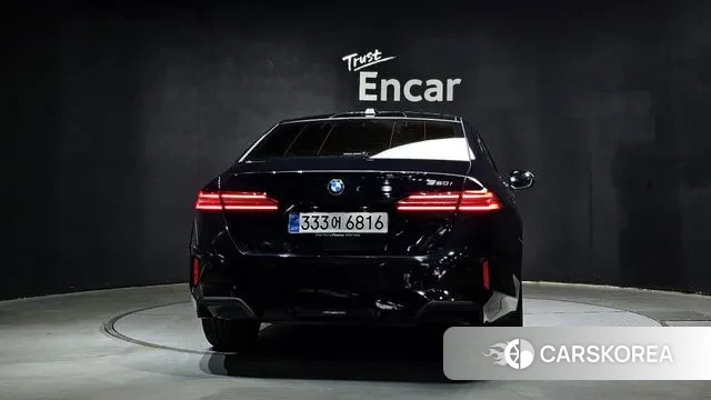 BMW 5 Series (G60) id 3733925 из Кореи 14