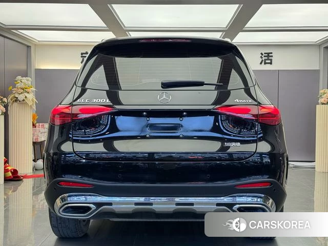 Mercedes-Benz GLC 2025 Черный из Китая, фото 4