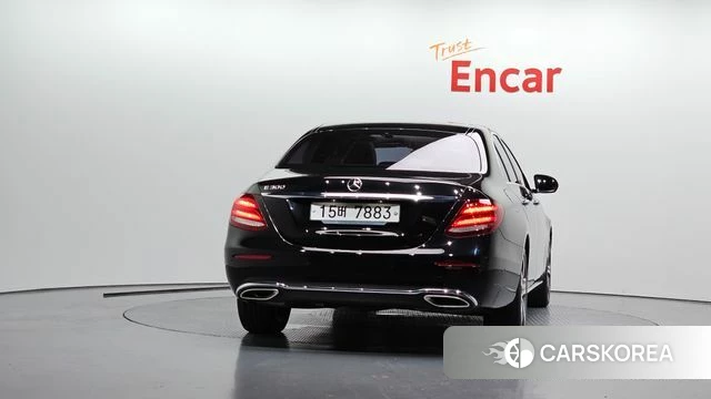 Mercedes-Benz E-Class W213 id 4536537 из Кореи 14