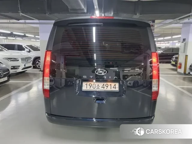 Hyundai Staria id 3508920 из Кореи 14