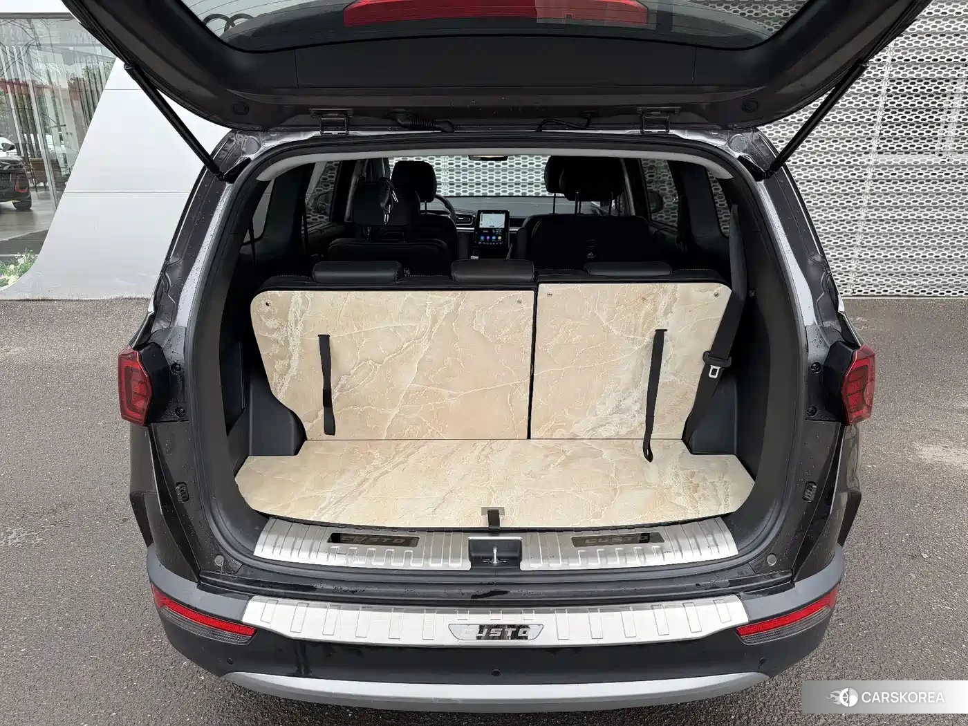Hyundai Kustu 2024 Champagne/brown из Китая, фото 4