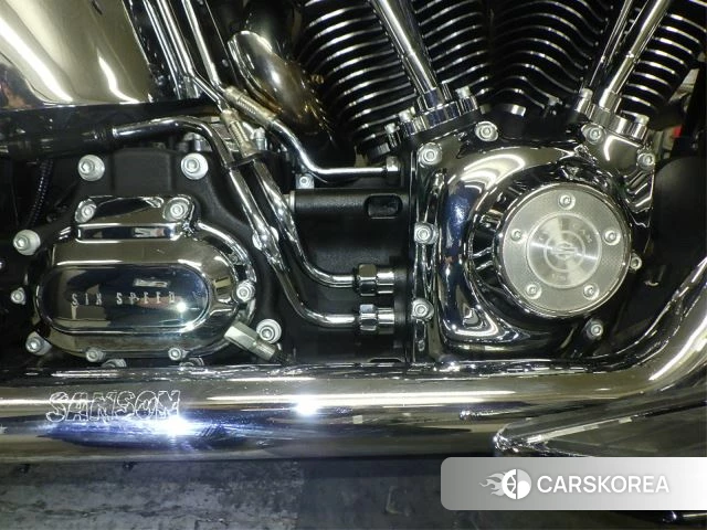 Engine photo