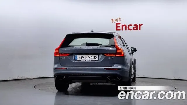 Volvo V60 Cross-Country 2nd Generation id 2707250 из Кореи 14