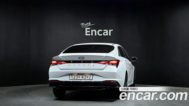 Hyundai Avante Hybrid (CN7) id 2698212 из Кореи 14