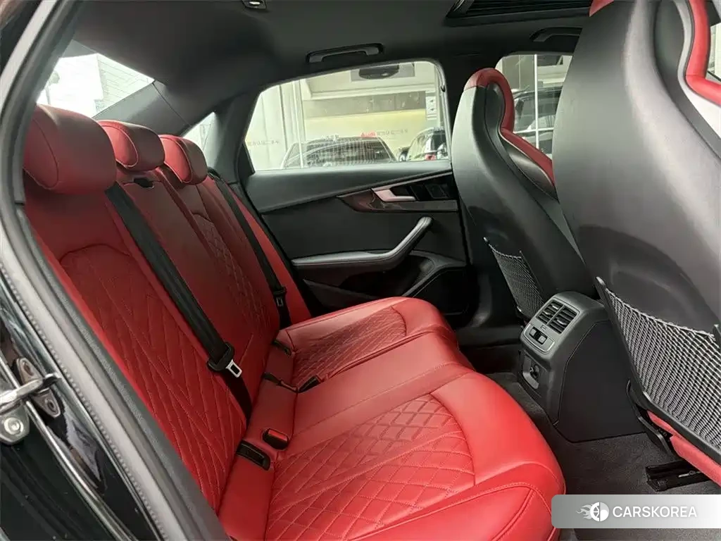 Audi S4 id 4515293 из Китая 10
