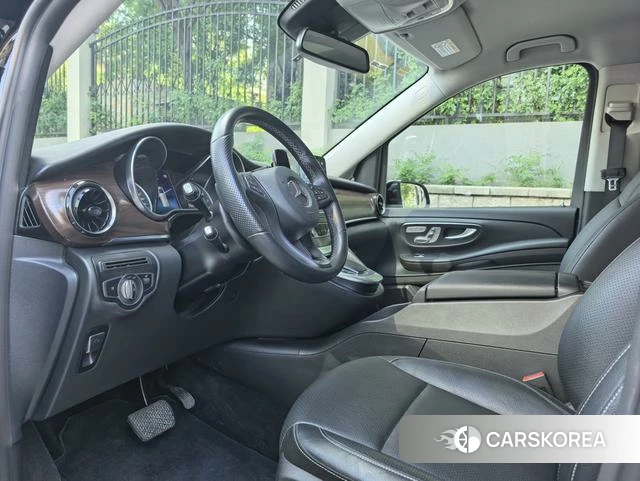 Mercedes-Benz V-class 2022 Черный из Китая, фото 4