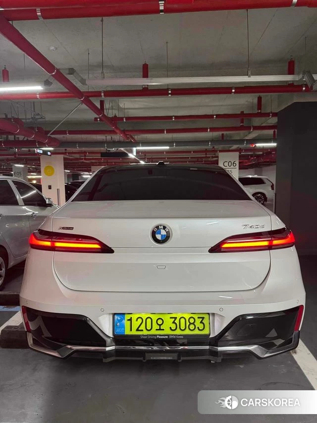 BMW 7 Series (G70) 2024 Белый из Кореи, фото 4