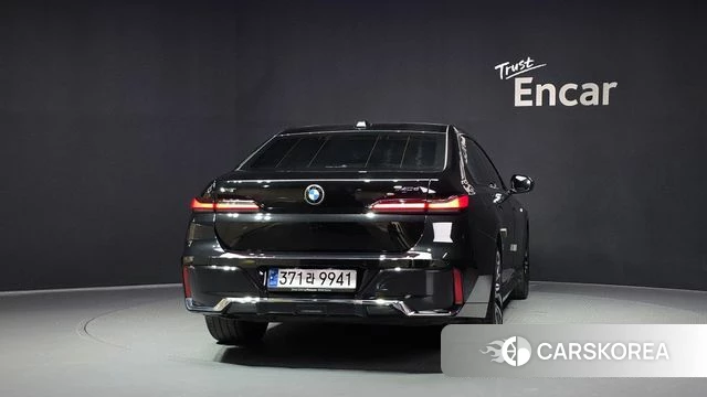 BMW 7 Series (G70) id 4649795 из Кореи 31