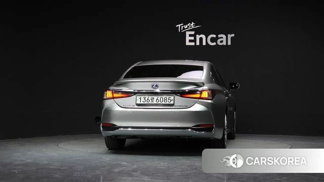 Lexus ES300h 7th generation id 3942406 из Кореи 14