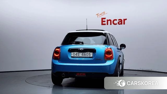 Mini Cooper D id 4610599 из Кореи 14