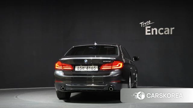 BMW 5 Series (G30) id 3834639 из Кореи 14