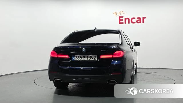 BMW 5 Series (G30) id 4566735 из Кореи 25